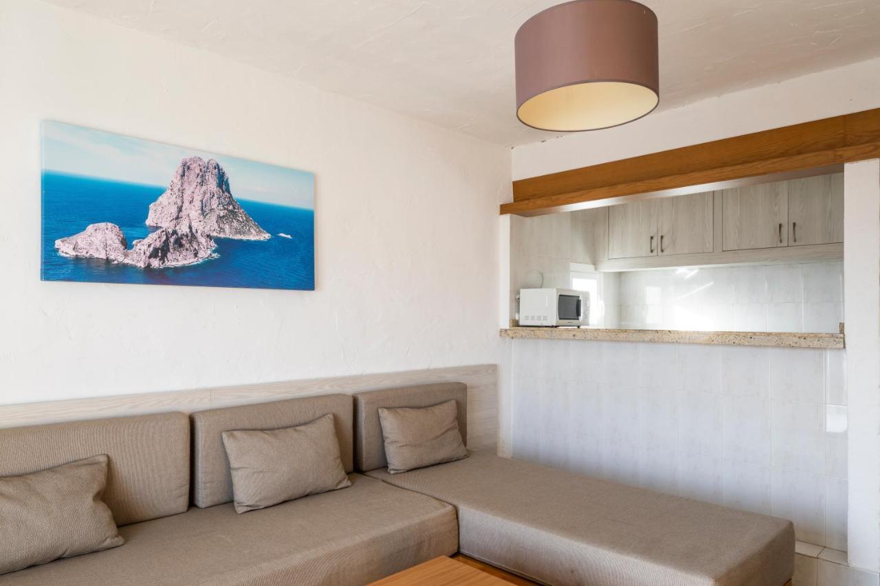 Apartamentos El Moro San Antonio  Eksteriør billede