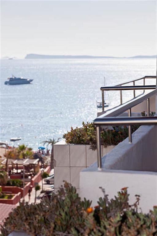 Apartamentos El Moro San Antonio  Værelse billede