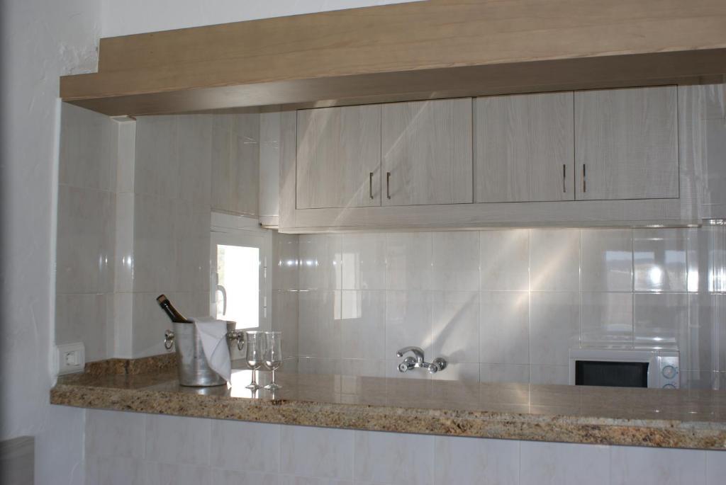 Apartamentos El Moro San Antonio  Værelse billede